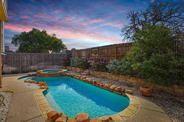 2417 Creekhaven Drive, Flower Mound, TX 75028