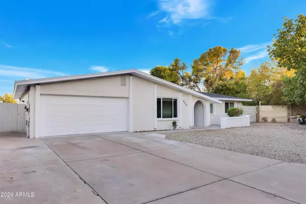 4449 W KEATING Circle, Glendale, AZ 85308