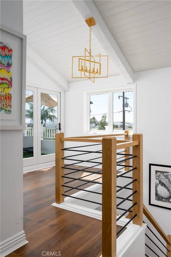 703 Saint James PL, Newport Beach, CA 92663