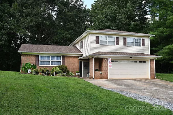 3211 Hollyhill CIR, Valdese, NC 28690