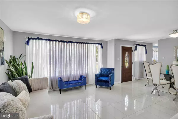 4203 SHARON TER, Pennsauken, NJ 08110