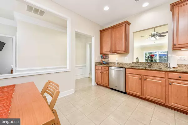 44407 MALTESE FALCON SQ, Ashburn, VA 20147