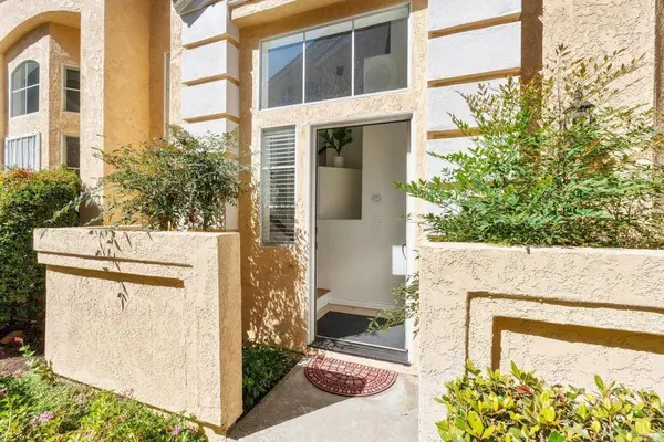 11221 Provencal PL, San Diego, CA 92128