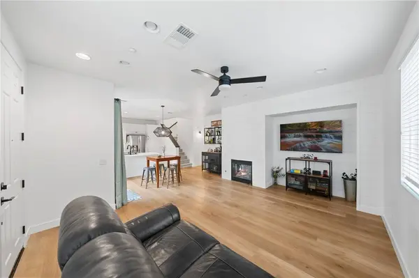 44982 HAWTHORN ST #207, Temecula, CA 92592