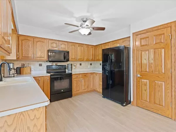 311 Greenfield ST NE, Cedar Rapids, IA 52402