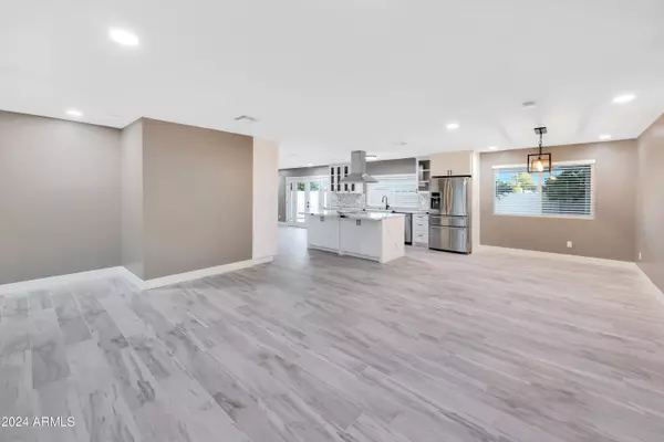 4449 W KEATING Circle, Glendale, AZ 85308