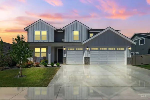 3047 N King Garden Way, Star, ID 83669