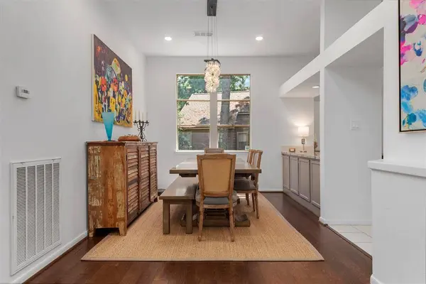 34 Twisted Birch Place CT, The Woodlands, TX 77381