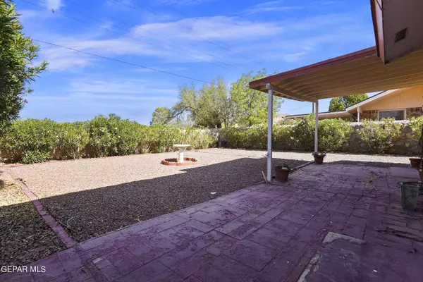773 MARTHA GALE DR, El Paso, TX 79912