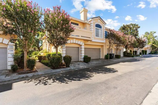 11221 Provencal PL, San Diego, CA 92128