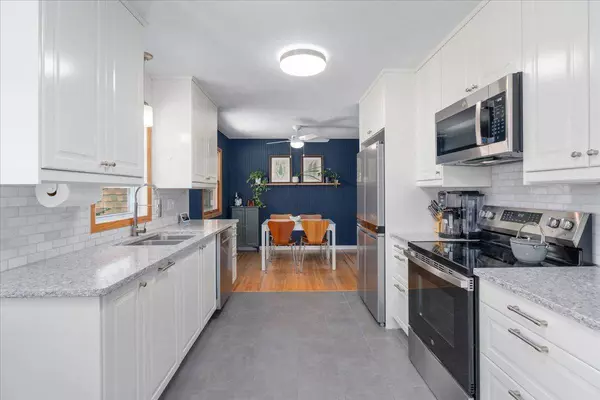 3795 Grand AVE, White Bear Lake, MN 55110