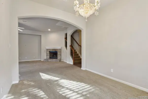 2038 OAK FLAT RD, San Antonio, TX 78251-4389