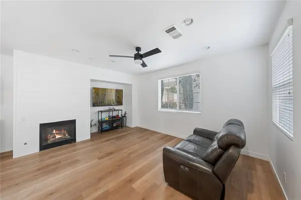 44982 HAWTHORN ST #207, Temecula, CA 92592