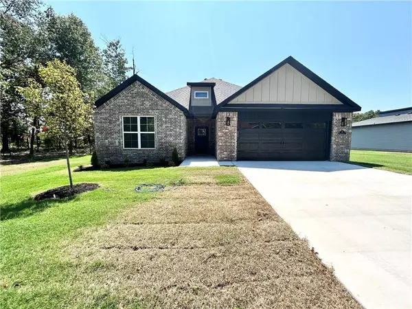 28 Dunbarton Dr, Bella Vista, AR 72715