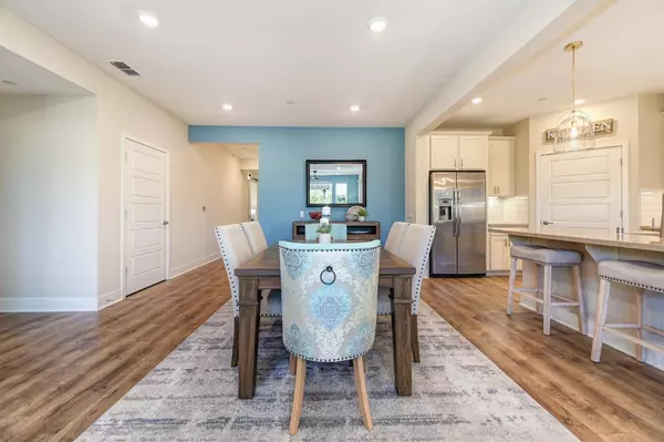 4073 Afterlight LN, Roseville, CA 95747