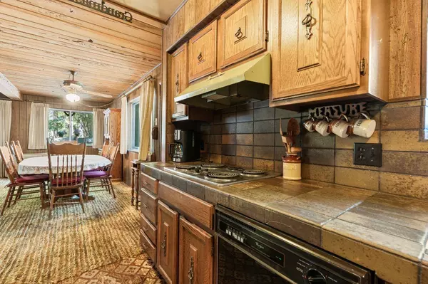 42161 Aspen Lane, Shaver Lake, CA 93664