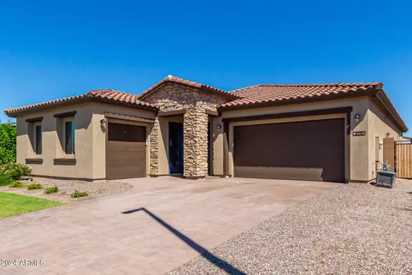3120 E FLINTLOCK Drive, Queen Creek, AZ 85142