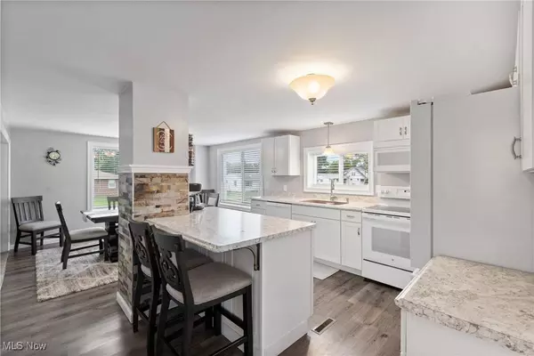 1427 Breiding RD, Akron, OH 44310