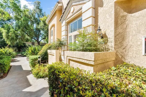 11221 Provencal PL, San Diego, CA 92128