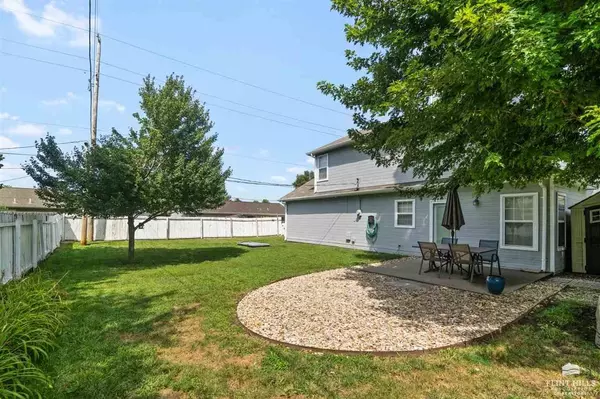 2519 Nutmeg CIR, Manhattan, KS 66502