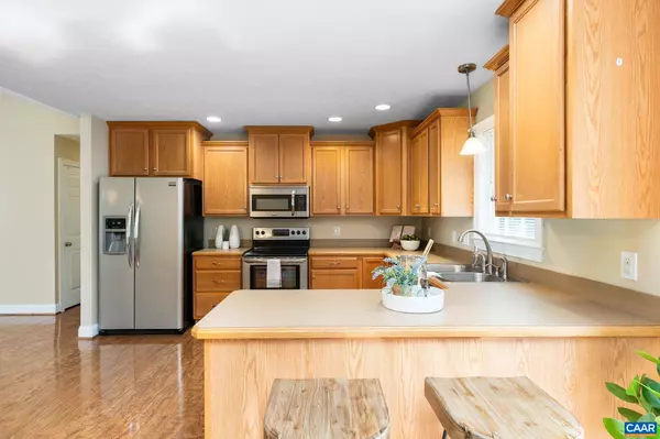 779 LADD RD, Fishersville, VA 22939