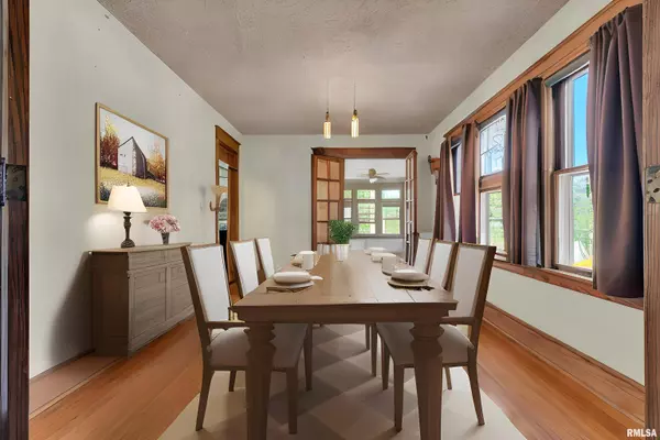 1000 23RD ST, Rock Island, IL 61201