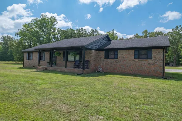 284 Motlow College Rd, Wartrace, TN 37183