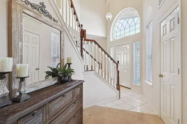 2417 Creekhaven Drive, Flower Mound, TX 75028