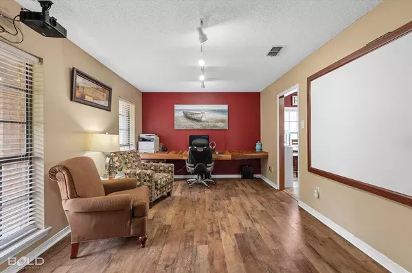 298 Pecan Drive, Shreveport, LA 71106