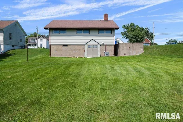 1311 LAKE ST, Kewanee, IL 61443