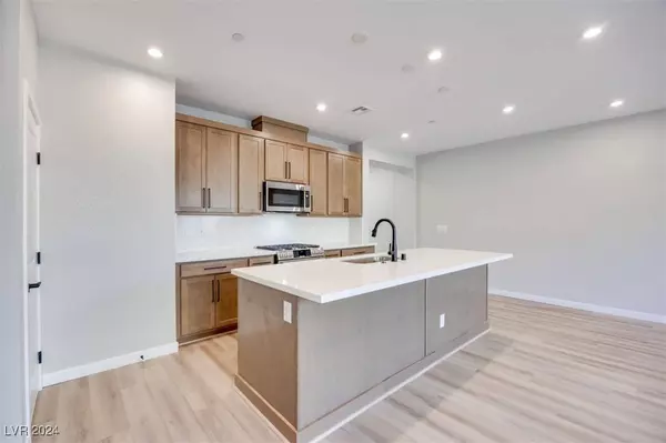 645 Echelon Street, Las Vegas, NV 89138