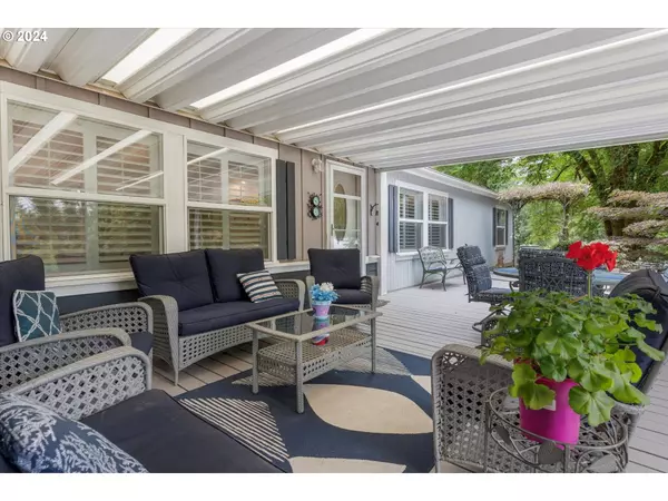 18535 S SCHUEBEL LN, Beavercreek, OR 97004