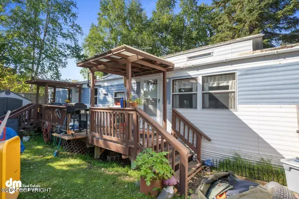 1908 Hillcrest DR #24, Anchorage, AK 99517