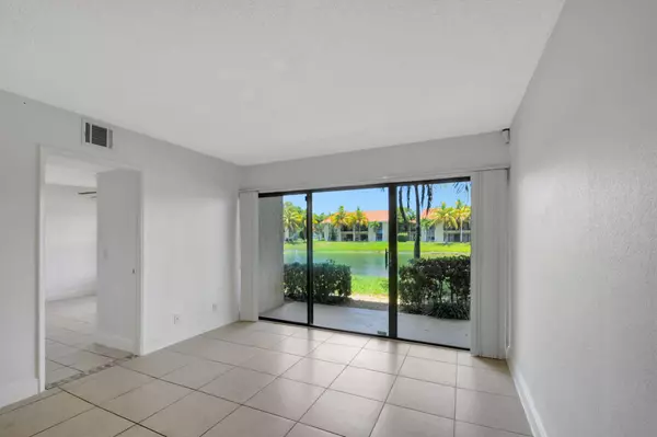 1495 Lake Crystal DR B, West Palm Beach, FL 33411