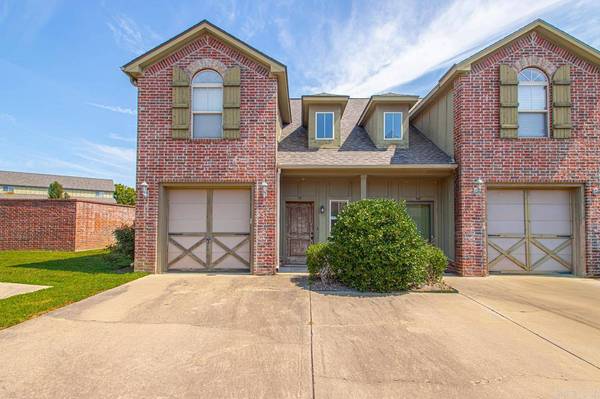 101 Tivoli Lane, Maumelle, AR 72113