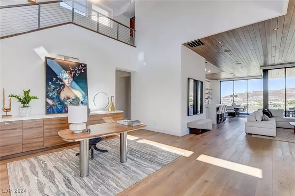 644 Scenic Cliff Drive, Henderson, NV 89012