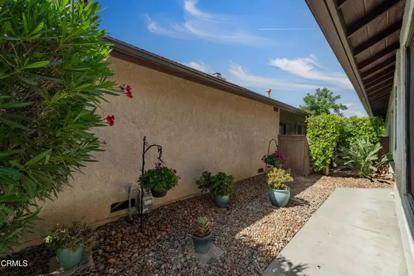 213 Estancia PL, Camarillo, CA 93012