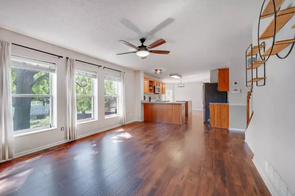 864 Cape Henry Drive, Columbus, OH 43228