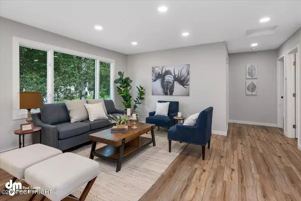 2340 Paxson DR, Anchorage, AK 99504