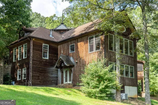 9975 BALL GROUND HWY, Ball Ground, GA 30107