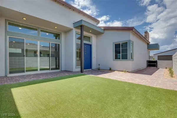 10086 Evergreen Pine St Street, Las Vegas, NV 89166