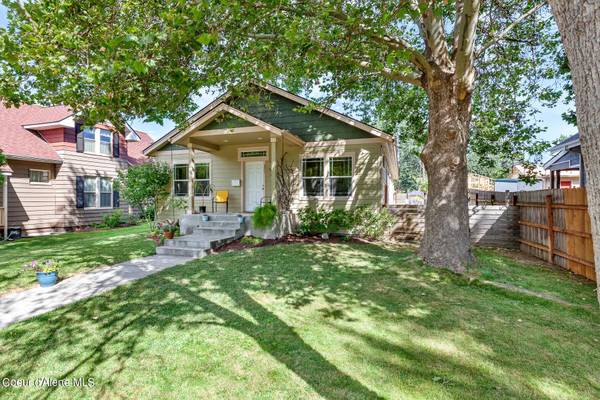 521 W Summit Ave, Coeur d'Alene, ID 83814