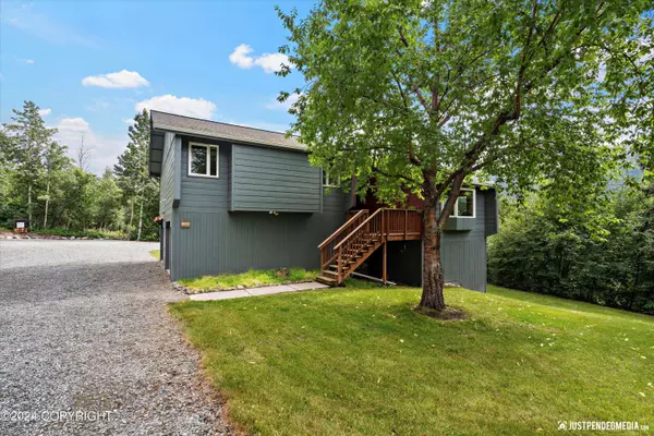 25642 Berryhill RD, Eagle River, AK 99577