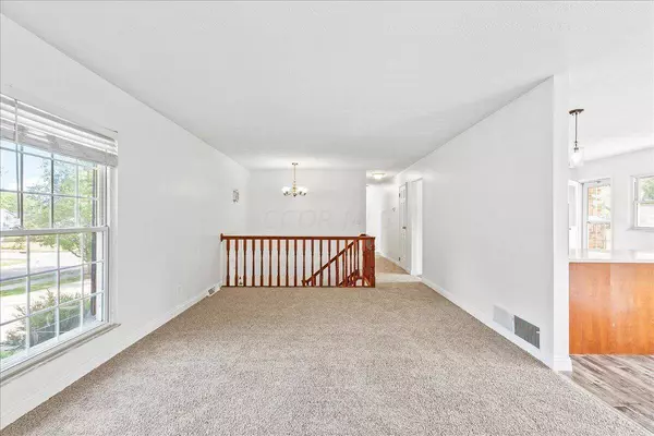 848 Hickory Drive, Marysville, OH 43040