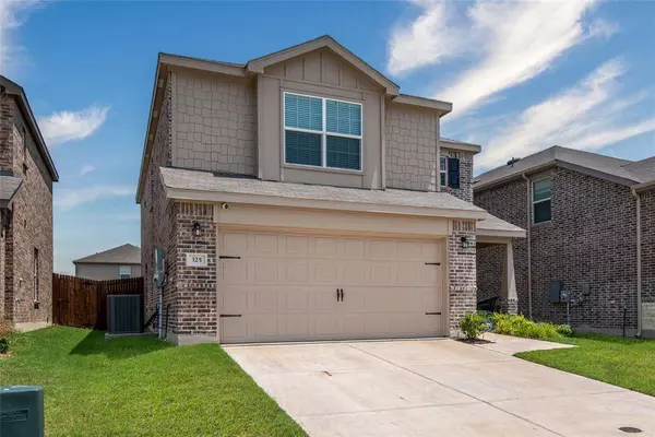 325 Hopson Street, Van Alstyne, TX 75495