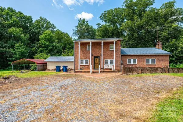 3011 Wesley Chapel RD, Newton, NC 28658