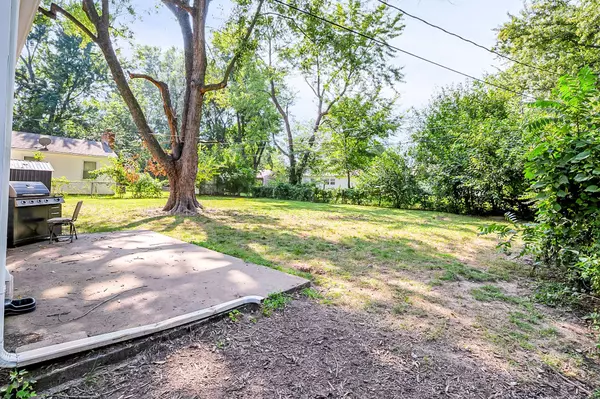 9012 E 74th Ter, Raytown, MO 64133-6433