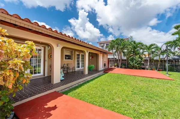 6751 SW 13th Ter, Miami, FL 33144