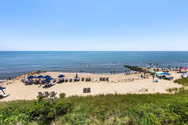 16 Ferncliff Road, Dennis Port, MA 02639