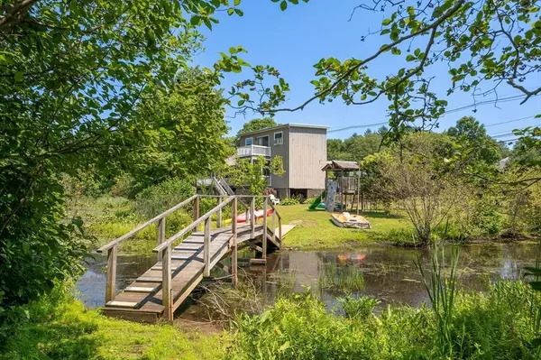 63 River St, Andover, MA 01810